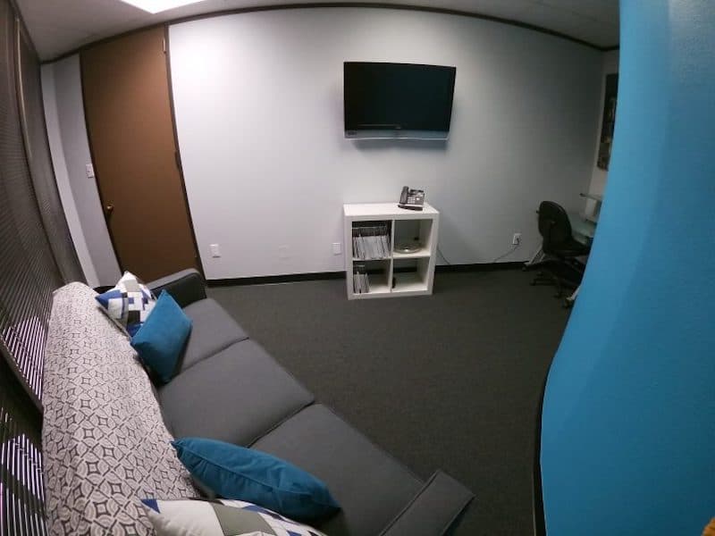 Client Lounge 1