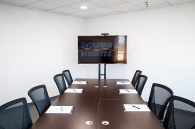 Focus Room for 8 